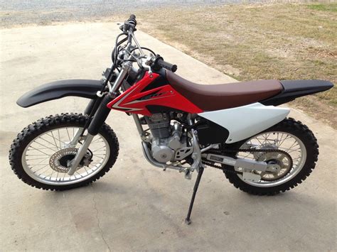 Beginners, commuters and supermoto sliders will all find something to like in the crf230m. 2009 Honda CRF230F, Red & White, Fast, Easy Start NO ...