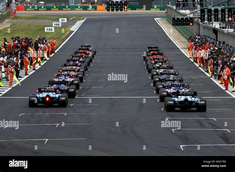Starting Grid Formula 1 Hi Res Stock Photography And Images Alamy