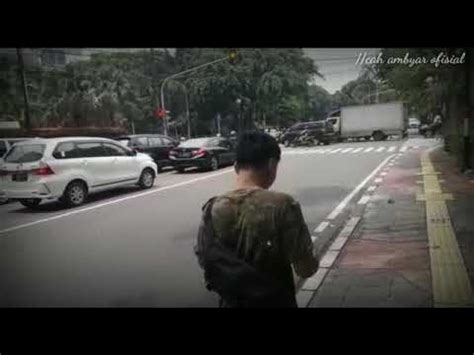 Sobat ambyar adalah film tentang didi kempot. Sobat ambyar - YouTube