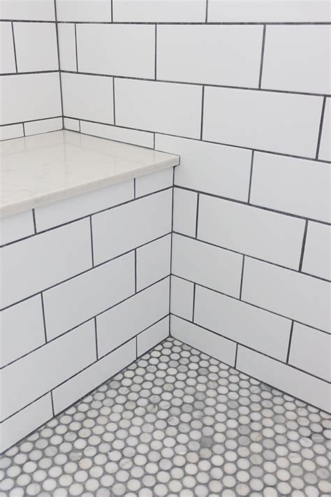 20 White Penny Tile With Grey Grout