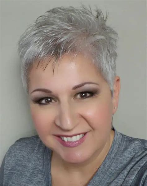 Super Edgy Gray Pixie Hairstyle 5 30 Pixie Haircuts For Women Over