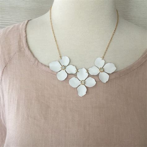 sale-white-necklace-flower-necklace-short-flower-necklace-etsy-white-necklace,-necklace