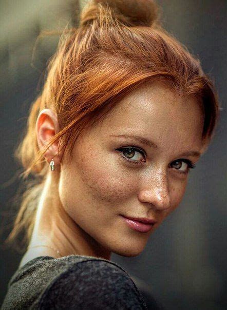Pin Von Picture Sampler Auf Frauen Schöne Rote Haare