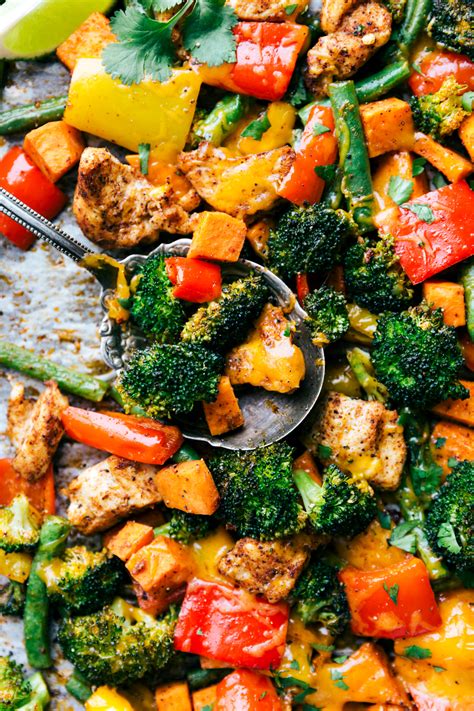 These simple, homemade, yet delicious healthy chicken recipes are great for lunch, dinner and leftovers! 40 Healthy Chicken Recipes For The Entire Family