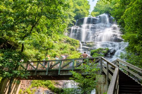 Amicalola Falls State Park Has The Tallest Waterfall In Georgia