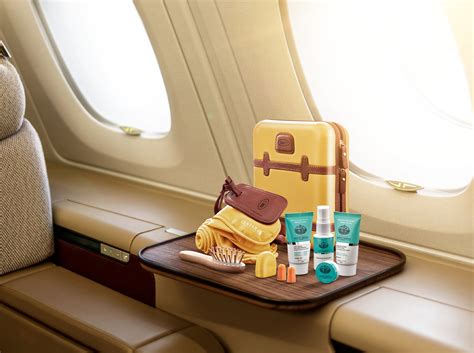 Qatar Airways Introduces Autumn Amenity Kits
