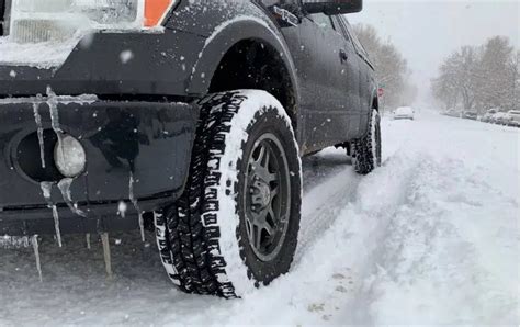 Top 10 Best All Terrain Tires For Snow To Tackle The Winter Roads