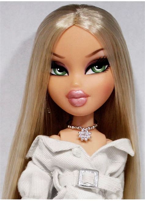 See more about bratz, aesthetic and doll. Pin by Arelygotnothing on Wall pic | Black bratz doll ...