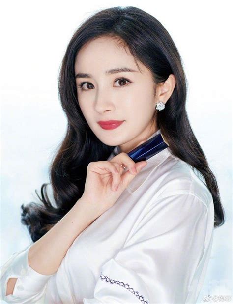 #yang mi #ancient china #楊冪 #chinese beauty #chinese costume. 2018年中國明星繳稅排行榜出爐 張藝興登榜首 楊冪第二 - 澳門力報官網