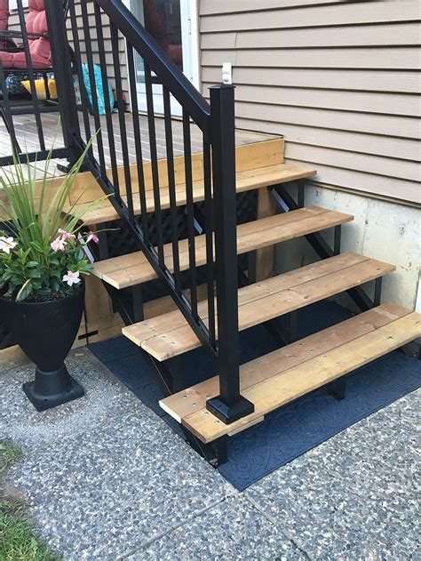 Stair Rail Kit With Standard Picket Peak Products Canada