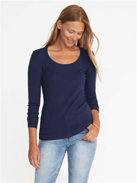 Semi Fitted Classic Scoop Neck Tee Long Sleeve Knit Tops Clothes