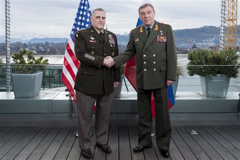 Top Us Russian Military Leaders Meet To Improve Mutual Communication