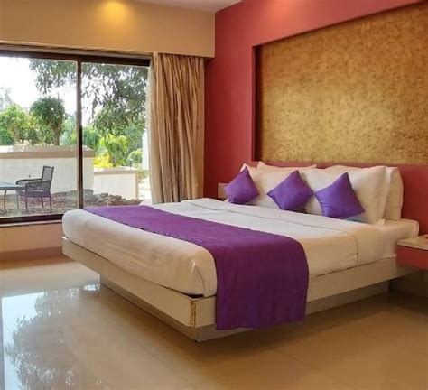 Suite Room La Fortuna Resort Udaipur
