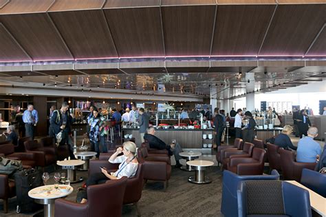 70 Photographs Of The New Delta Sky Club On Concourse B In Atlanta