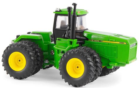 John Deere Official National Farm Toy Show Tractor