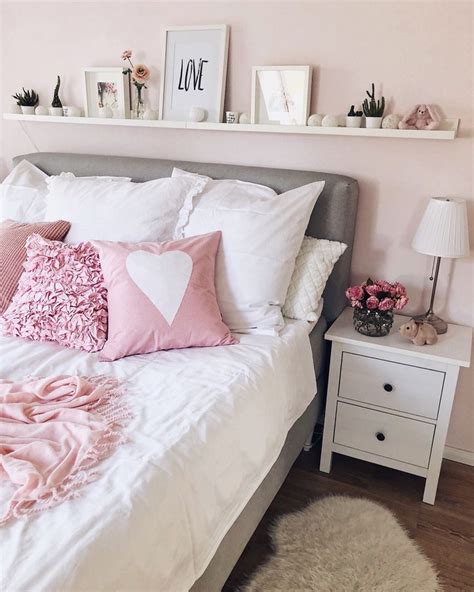 Die ansichten über rosa betten oder überhaupt in dieser farbe gestaltete zimmer driften weit auseinander. Discover luxury bedding | Rosa schlafzimmer für mädchen ...