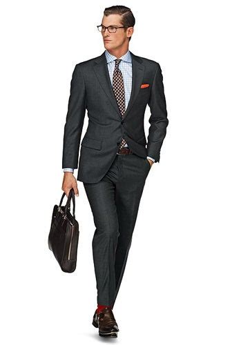 A Dudes First Suit 5 Tips To Picking The Right One 15 Minute News