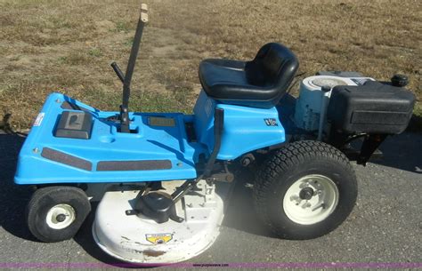 Dixon 361 Ztr Lawn Mower In Abilene Ks Item V9858 Sold Purple Wave