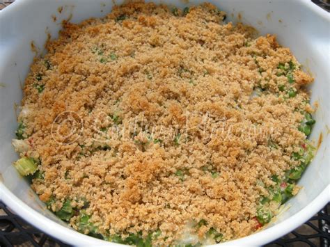 Chicken tetrazzini, but without bacon or peas. Granny Jordan's English Pea Pimento Casserole ~ https://www.southernplate.com | Vegetable ...