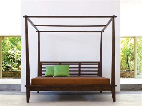 10 best canopy beds of april 2021. California Canopy Platform Bed