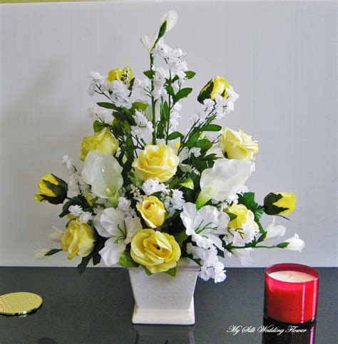 Yellow And White Arrangement Yellow Roses Arrangement True Touch