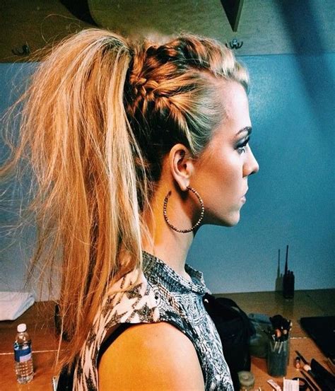 Easy To Rock Festival Hairstyles The Vandallist