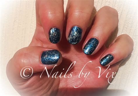 Cnd Shellac In Peacock Plume With Foils And Additives Cnd Shellac