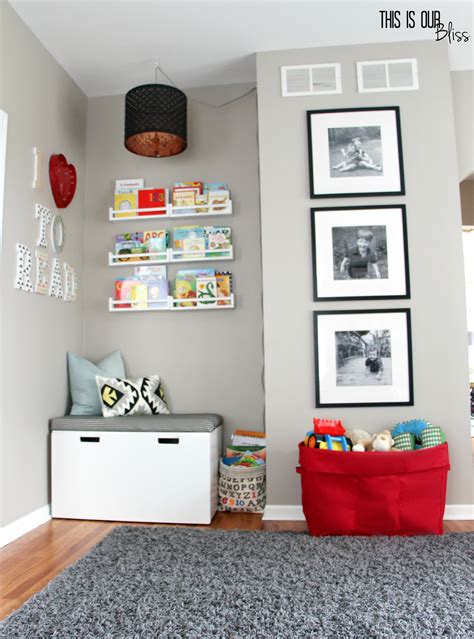 Tips for Hanging a Gallery Wall of Stacked Frames | This is our Bliss