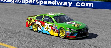 Is the 2018 toyota camry nascar race car ready for the daytona 500? Pringles 2018 Toyota Camry MENCS Series Concept on Behance