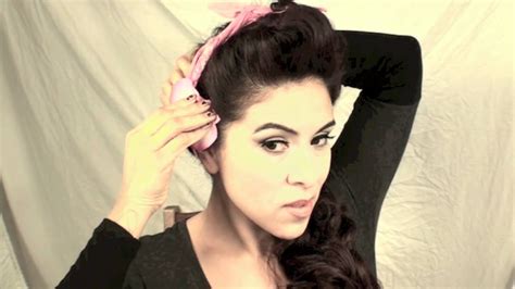 Easy Peasy Pin Up Hair Tutorial Youtube