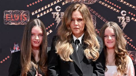 Lisa Marie Presley Dead Who Gets Custody Of Her Twin Daughters Entertainment Tonight