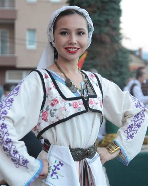 Bosnian Girl Traditional Outfits Clothes Folk Costume