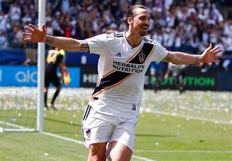 Zlatan ibrahimovic is absolutely loving life in the mls right now as he puts in the performances on the pitch to back up the bragging he does off it. Zlatan's response to Mourinho over potential United return