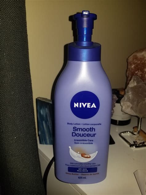 Nivea Smooth Replenishing Body Lotion For Dry Skin With Shea Butter