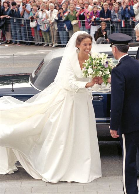 The Best Royal Wedding Dresses Of The Last 70 Years Royal Wedding Gowns