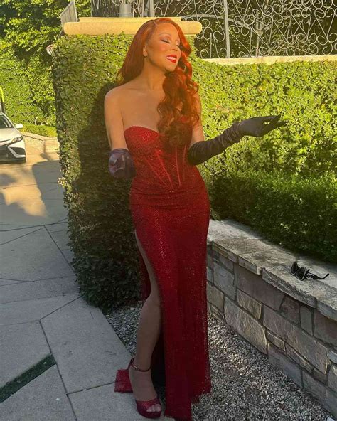 Mariah Carey Served Jessica Rabbit Realness This Halloween