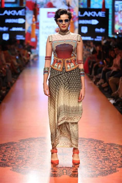 Lfw Tarun Tahiliani Fashion News Fashion Show Fashion Design