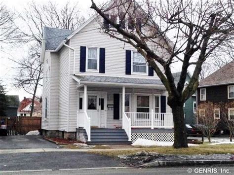 205 North St Geneva Ny 14456 ®