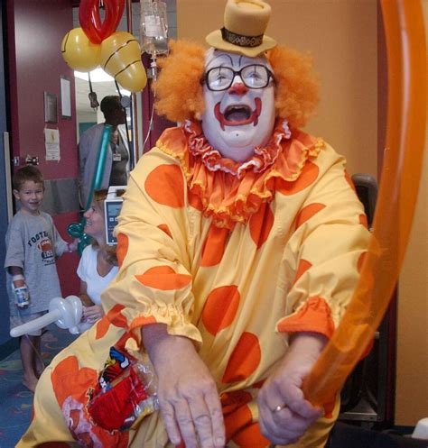 Clown Threats Frustrate Local Performers Aiming To Make America Grin
