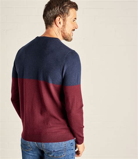 Plumnavy 90 Merino 10 Cashmere Mens Color Block Sweater