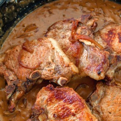 2 browning and baking the pork chops. 4.3/5 | Recipe in 2020 | Pork recipes, Baked pork, Baked ...
