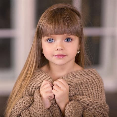 A Menina Mais Bonita Do Mundo é Uma Russa De 6 Anos Segredos Do Mundo
