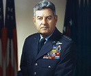 Curtis Lemay Biography - Childhood, Life Achievements & Timeline