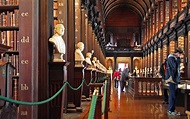 File:Trinity College Library-long room.jpg - Wikipedia