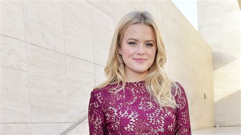 ‘gender Is Whatever Says Reese Witherspoons Daughter Ava Phillippe On Her Sexual Attraction