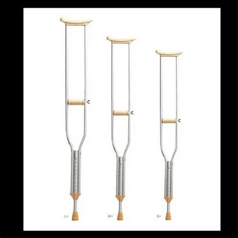 Adult Adjustable Axillary Crutches Hs925l At Rs 1260piece In Bengaluru