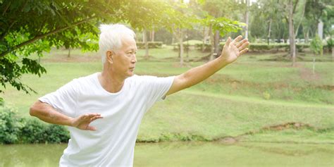 Tai Chi For Seniors Benefits Beginner Tips And Resources