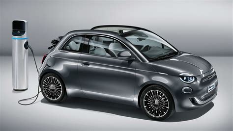 2021 Fiat 500 Electric New City Car Revealed Automotive Daily