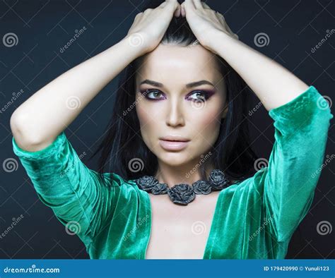 Young Pretty Brunette Woman Fashion Dressed Bright Makeup Elegant