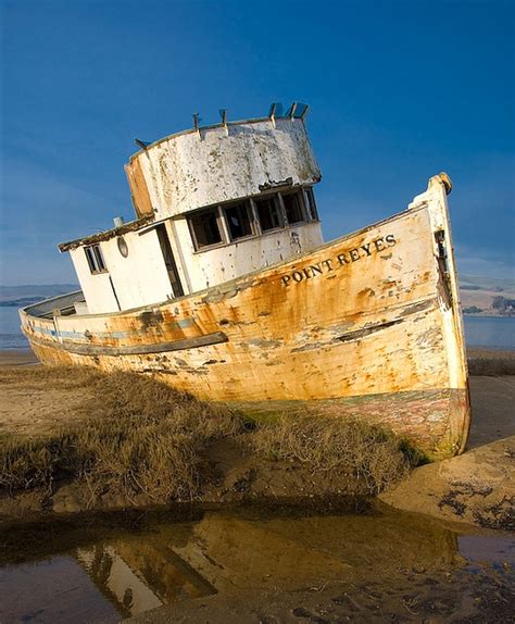 Abandoned Boat At Inverness Abandoned Ships Boat Abandoned Places